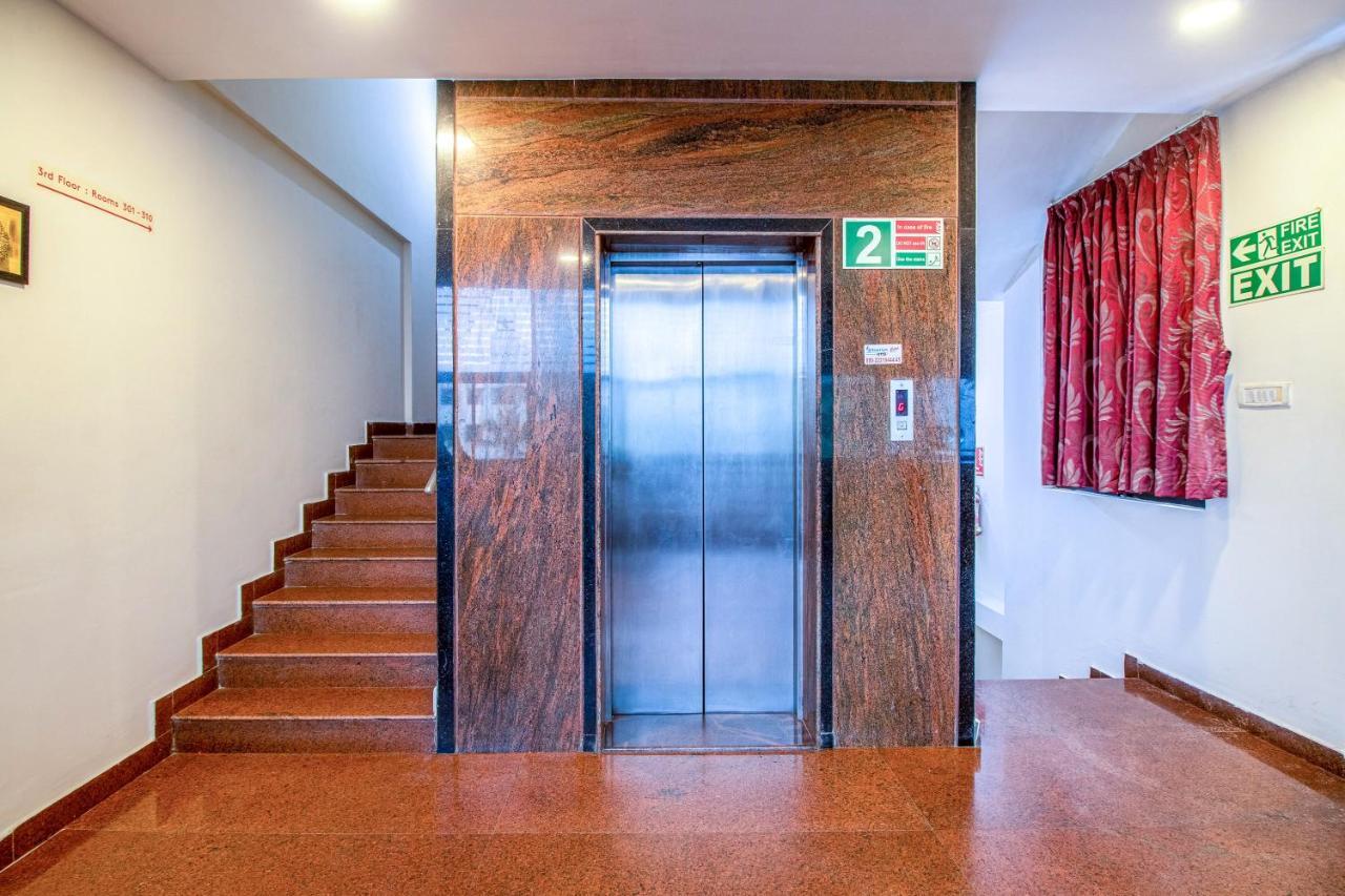 Hotel Royal Classio, 班加罗尔 外观 照片