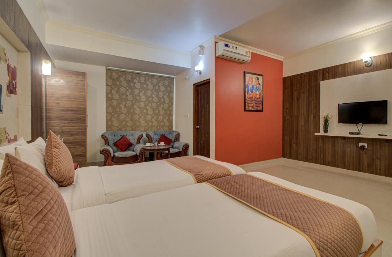 Hotel Royal Classio, 班加罗尔 外观 照片