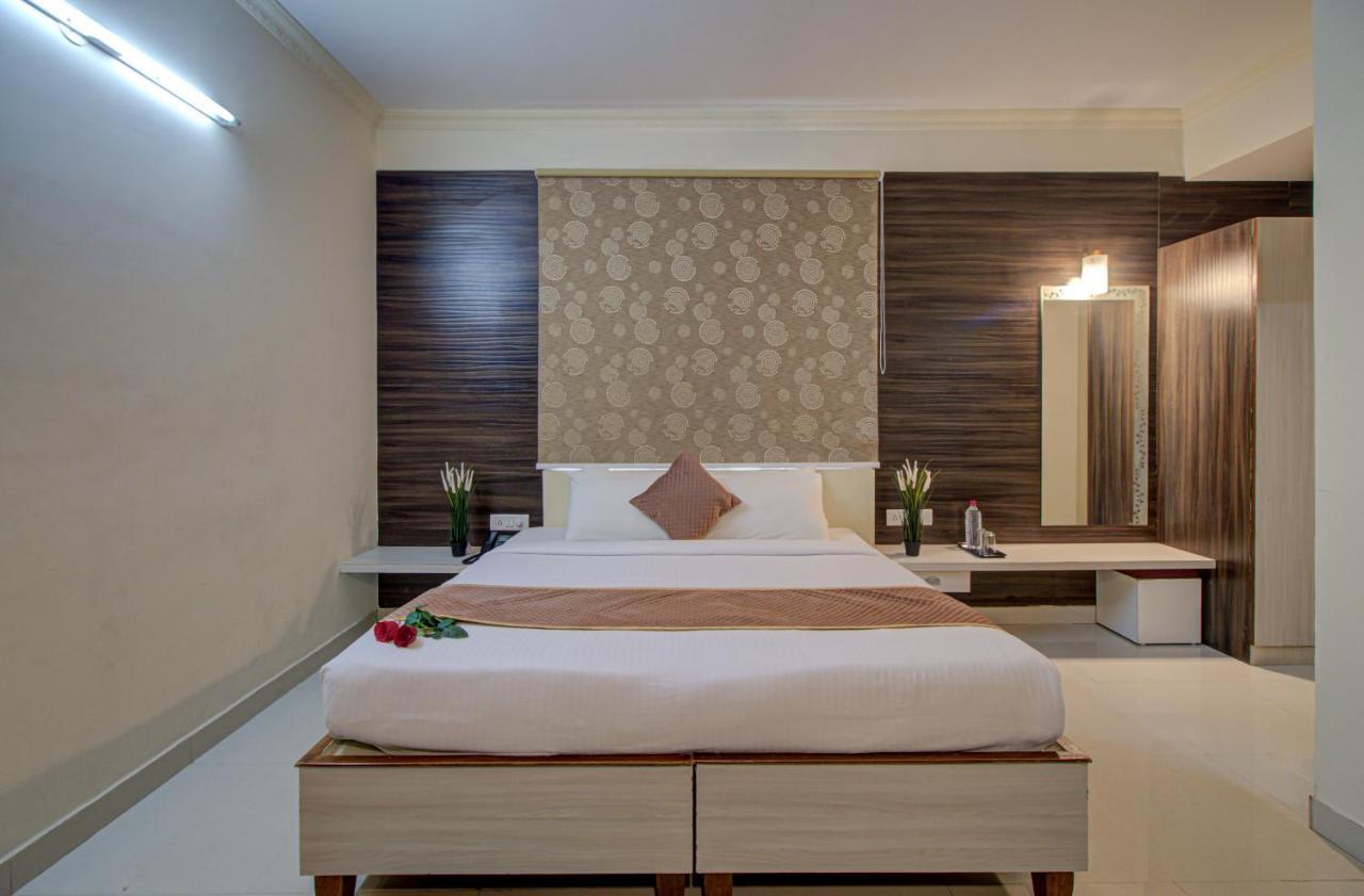 Hotel Royal Classio, 班加罗尔 外观 照片